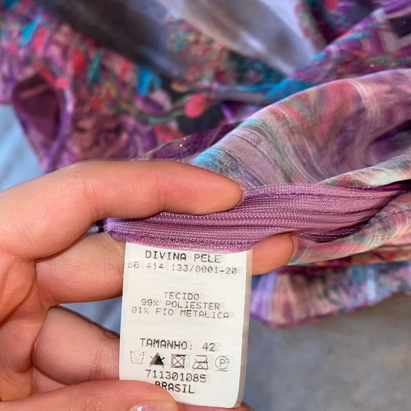 Beautiful Dainty One Sleeve Dress - Picture 5 of 5